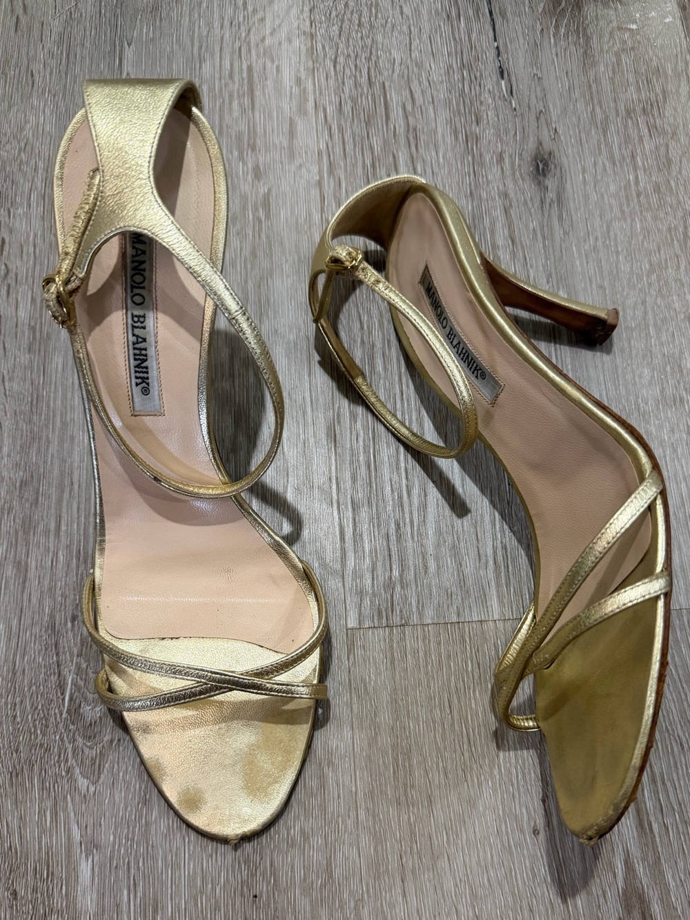 Manolo Blahnik Metallic Gold Strappy Slingback Heels 39.5